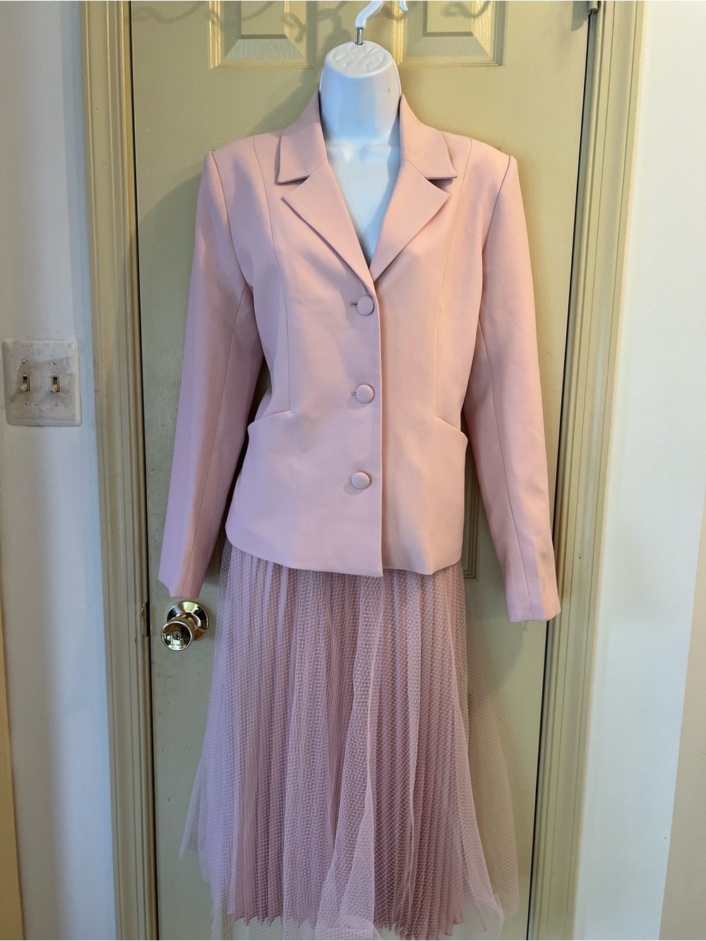 WD.NY Blush Pink Tailored Blazer with Tulle Midi Skirt